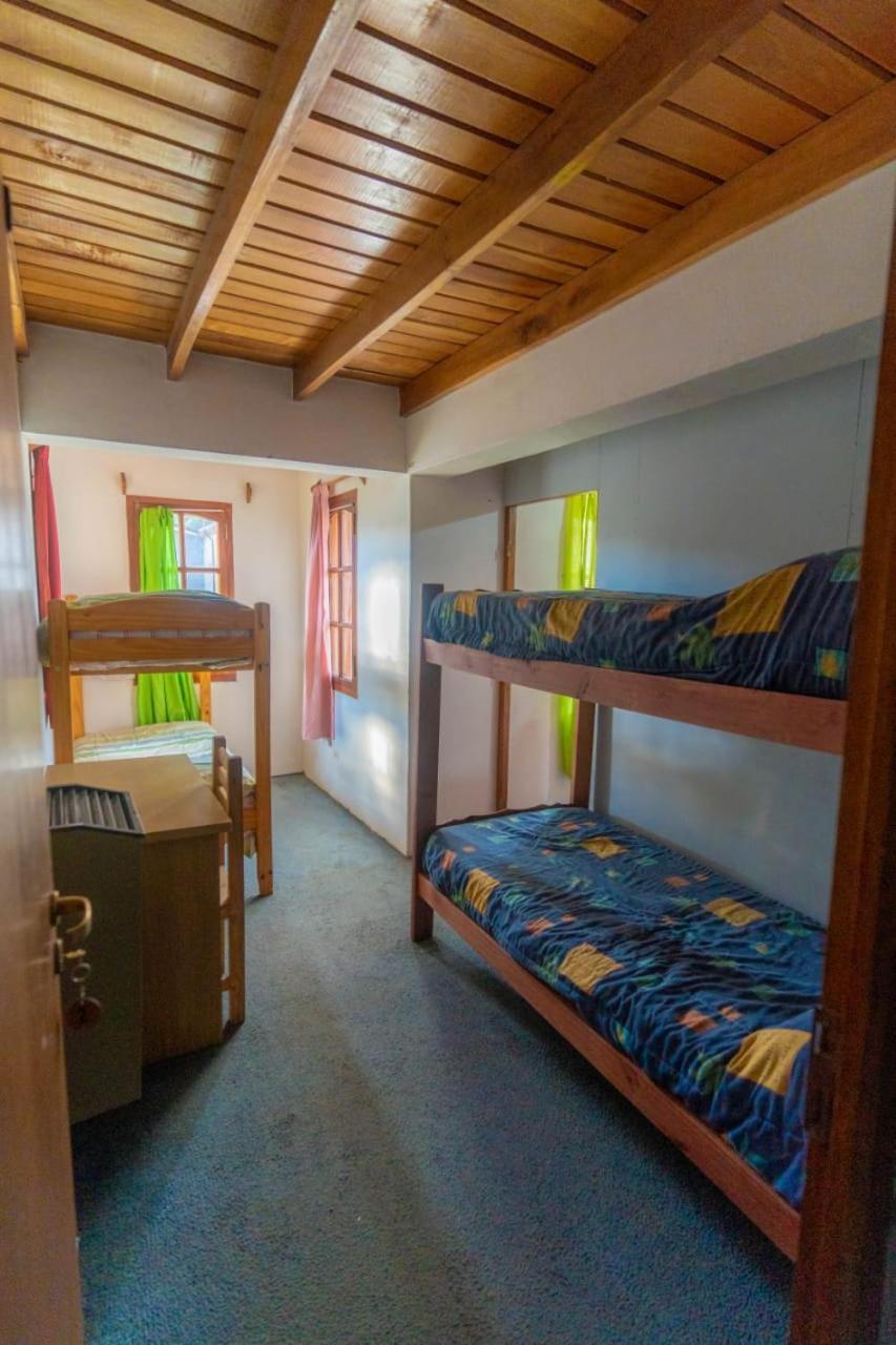 La Casa De Emma Hostel Esquel Exterior photo